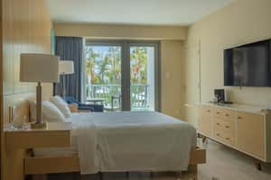 hotel bed sheets