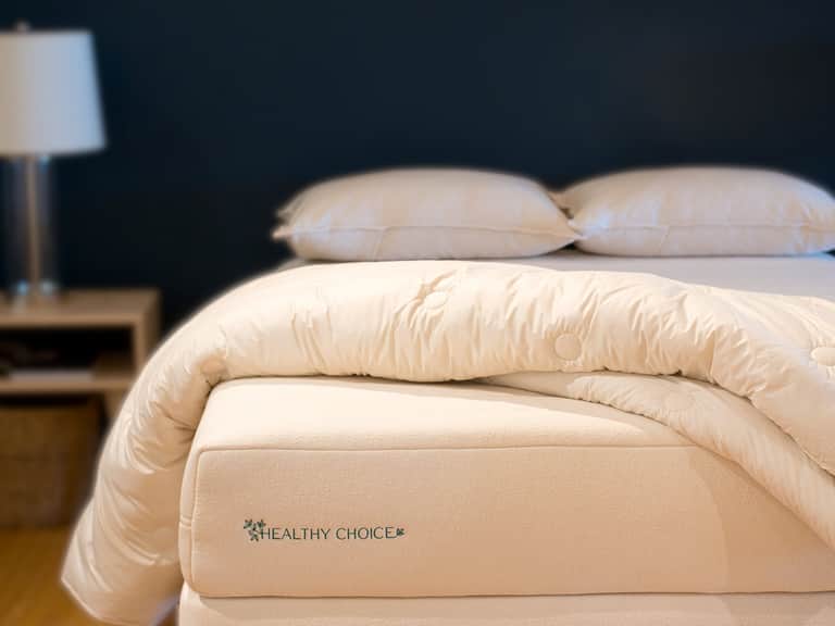 Healthy Choice Medium Weight Organic Wool Comforter image