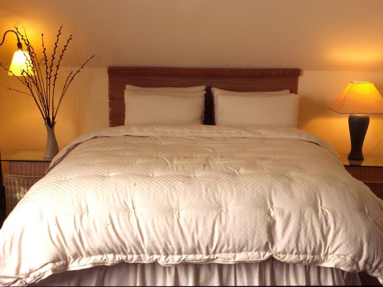 All Natural Dual Weight Wool Comforter image